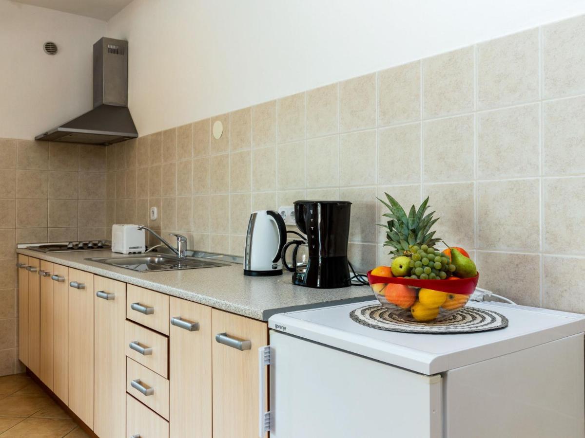 - Prc621 By Interhome *